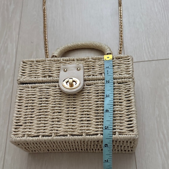 Rattan Woven Square Structured Mini Bag with Gold Chain - Picture 9 of 11